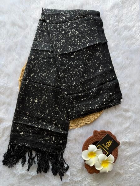 Classic Black & Cream Stole-3